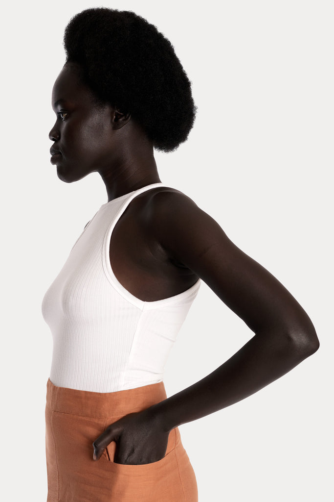 ECO RIB TANK TOP | WHITE with LINEN WIDE LEG TROUSERS | CLAY; left side closeup view.